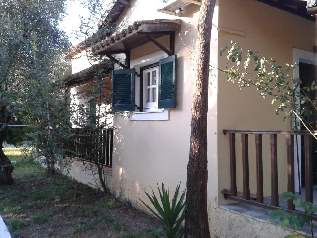 Villa Rododafni Roda  Extérieur photo