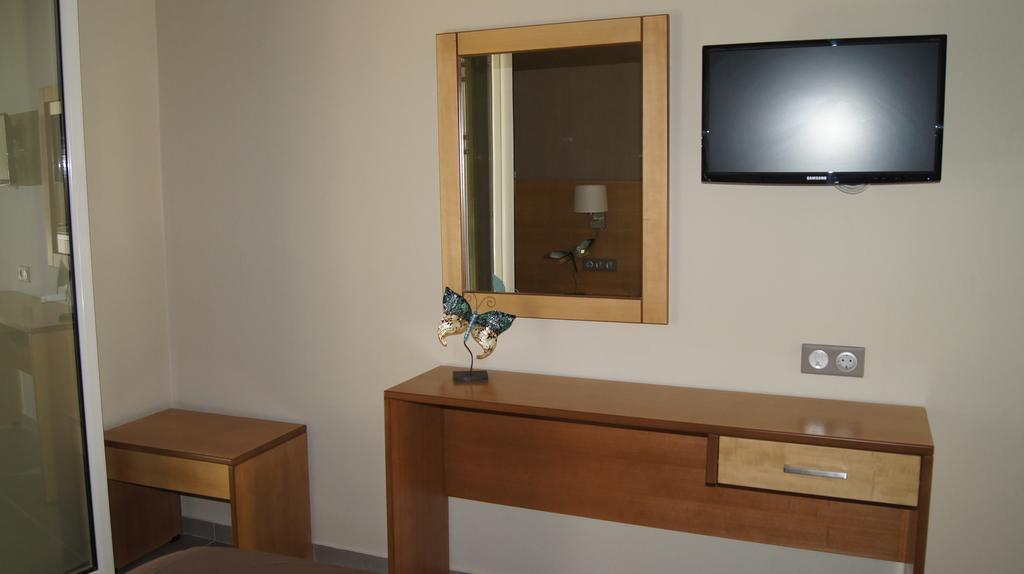 Villa Rododafni Roda  Chambre photo